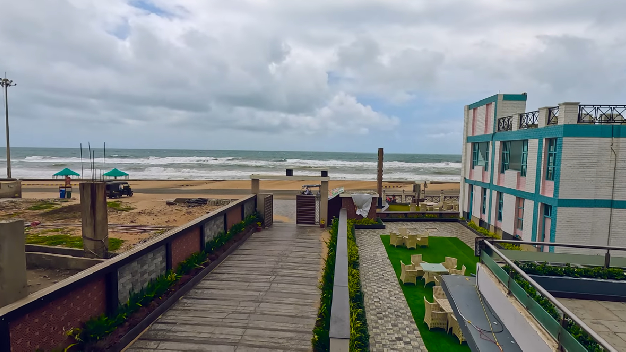 Top Hotels Near Golden Beach Puri for a Luxurious Stay